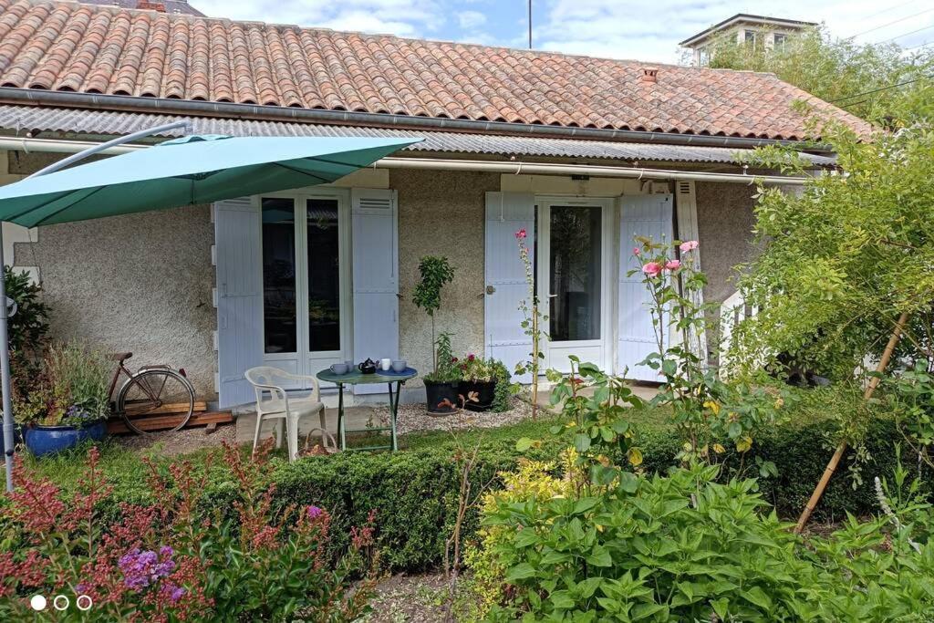 Un Paradis De Verdure En Plein Centre Ville Périgueux Εξωτερικό φωτογραφία